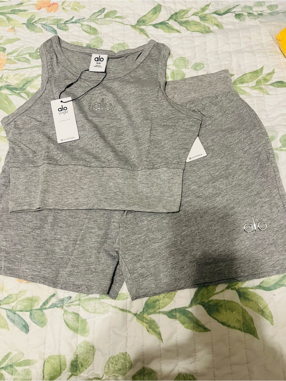 Alo Yoga Heather Grey Cropped Tank & Shorts Set